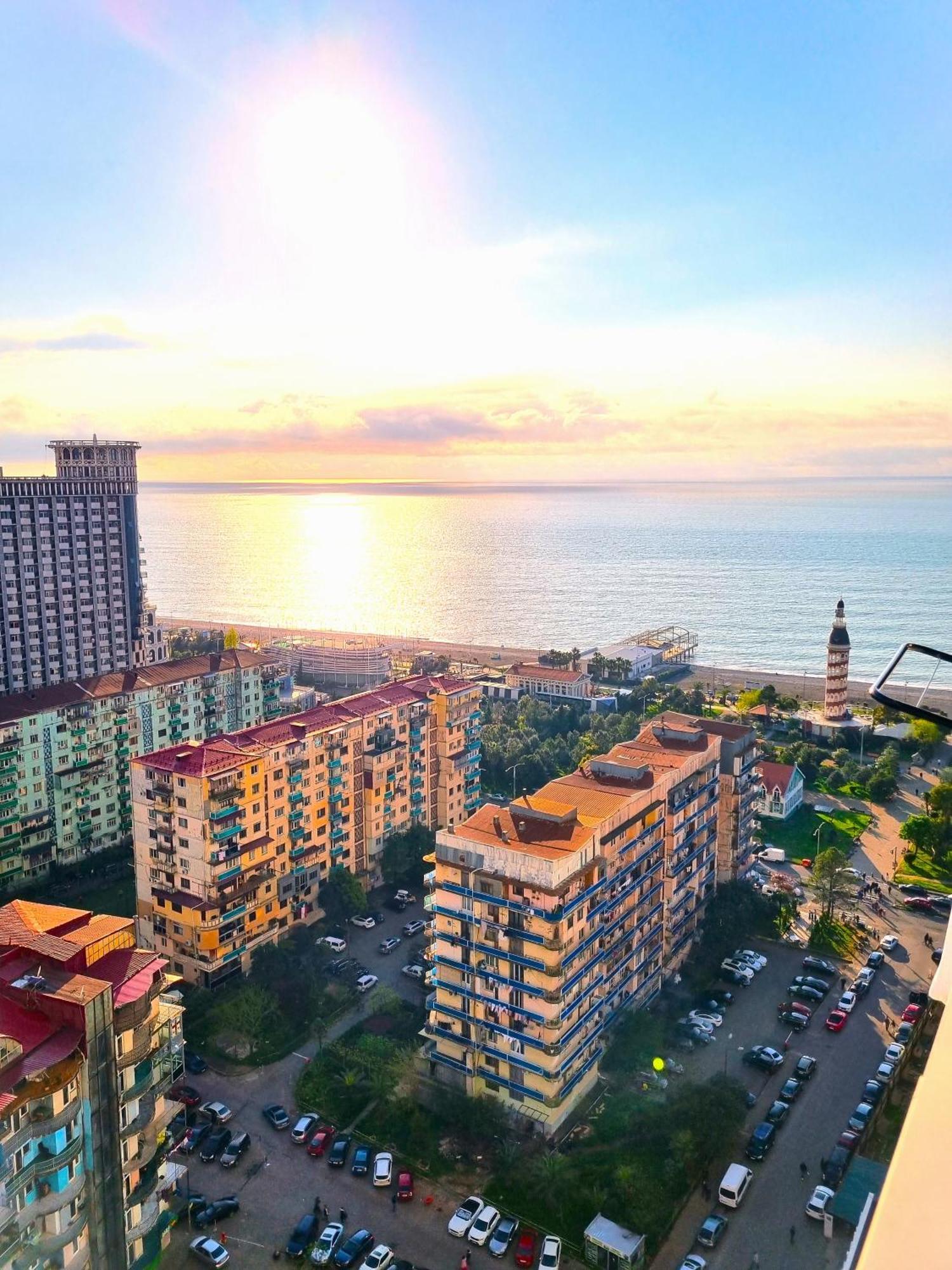 Orbi Sity Batumi Apartamento Exterior foto