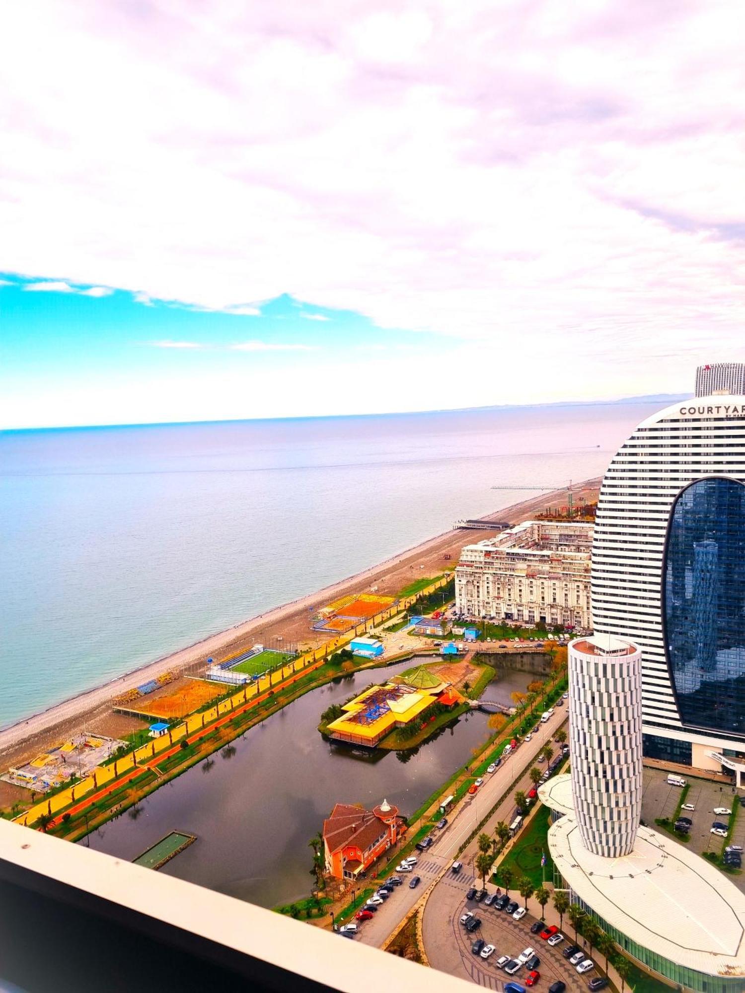 Orbi Sity Batumi Apartamento Exterior foto