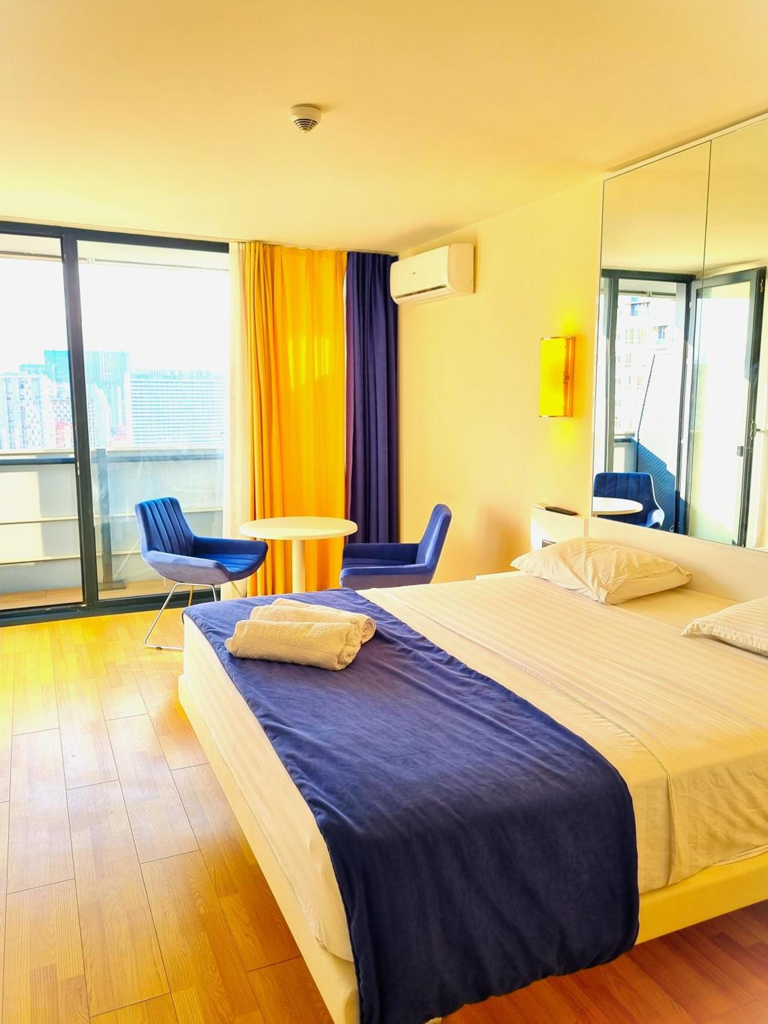 Orbi Sity Batumi Apartamento Exterior foto