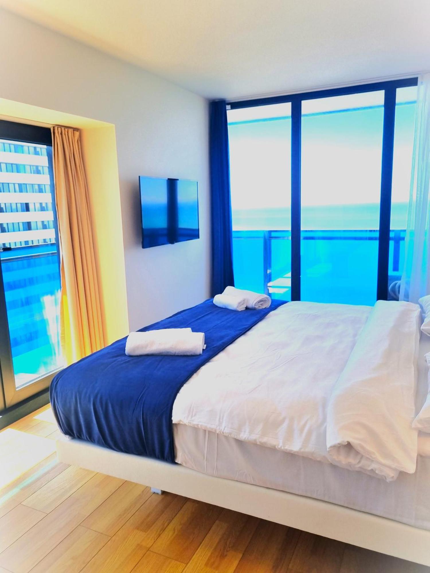 Orbi Sity Batumi Apartamento Exterior foto